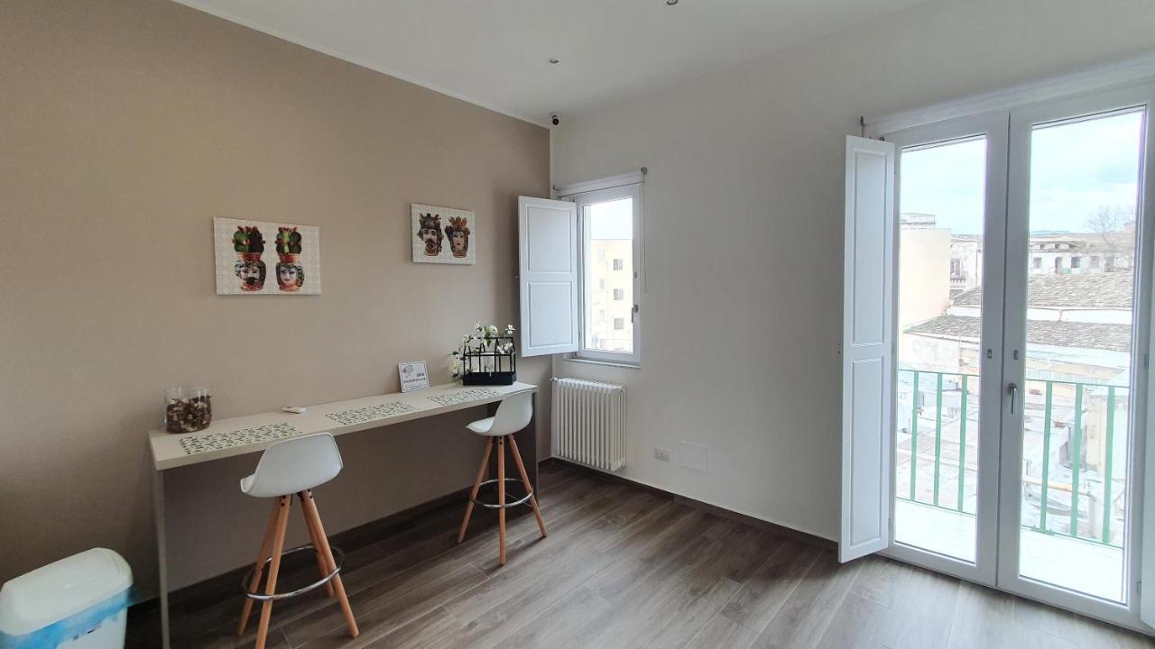 Garibaldi Rooms 29 - Piazza Marina A Palermo - In Pieno Centro. Экстерьер фото